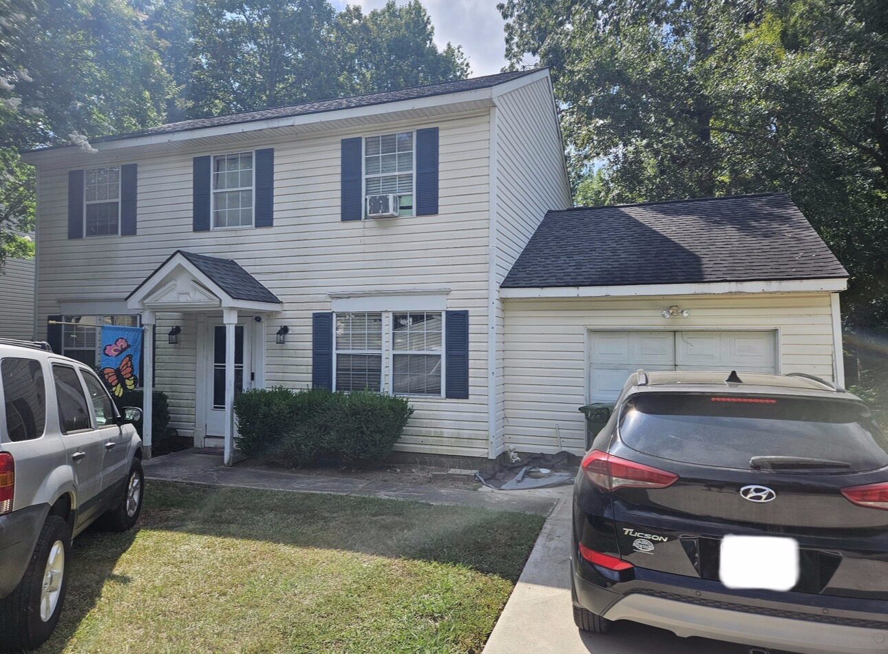 107 Stamport Cir, Irmo, SC before renovation, purchased as-is by Cola Cash Offers